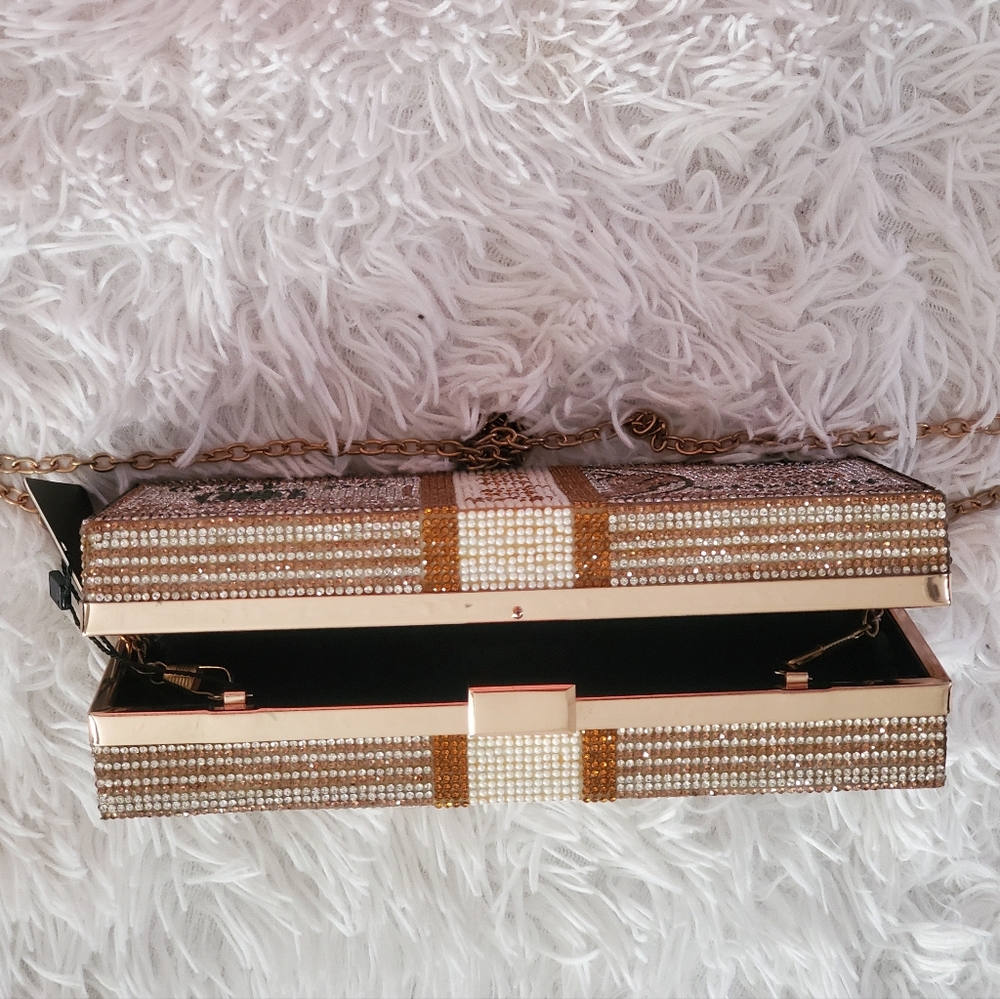 Rhinestone-embellished Money Bill Clutch - Picture 3 of 9
